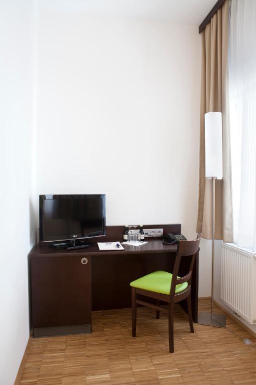 Stadthotel Waidhofen An Der Thaya Oda fotoğraf