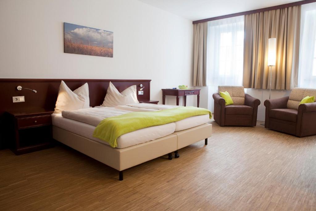 Stadthotel Waidhofen An Der Thaya Oda fotoğraf